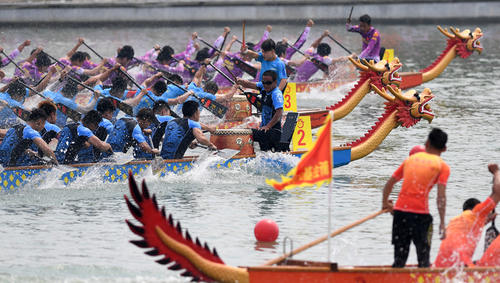 Lễ hội thuyền rồng
